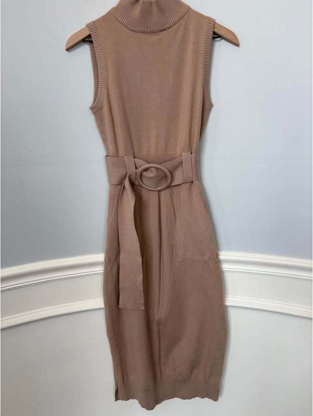 Moon River Sleeveless Knit Midi Dress